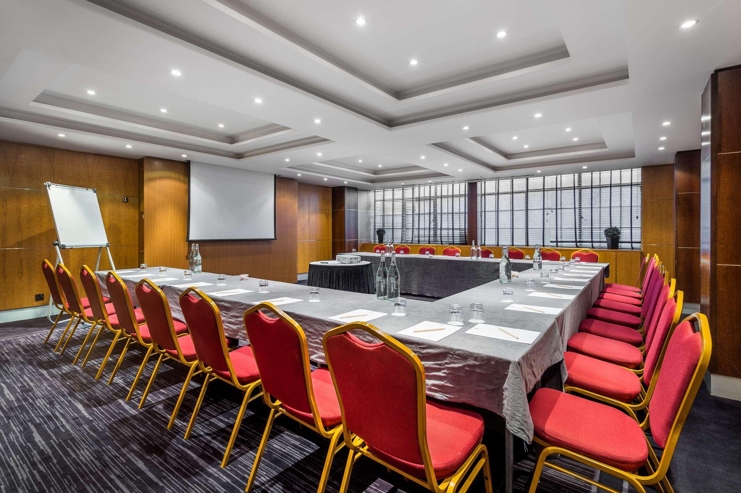 Courthouse Hotel Лондон Бізнес фото Meeting room
