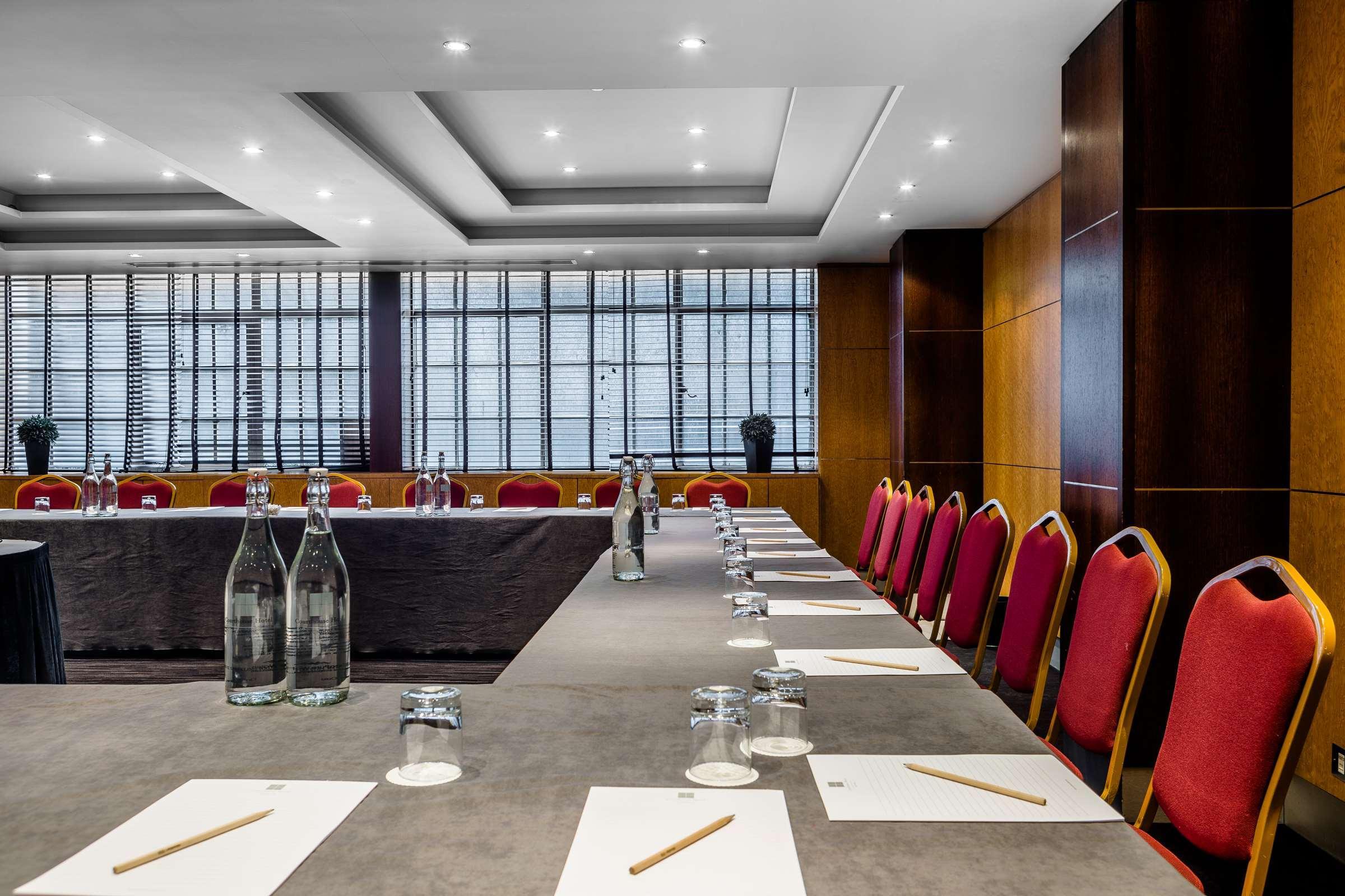 Courthouse Hotel Лондон Бізнес фото Meeting room